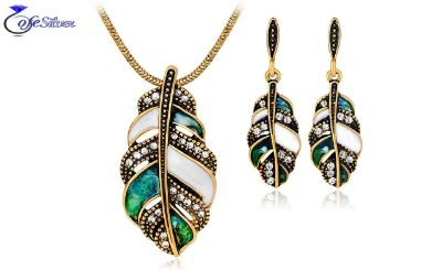 میناکاری روی طلا و نقره میناکاری روی طلا و نقره